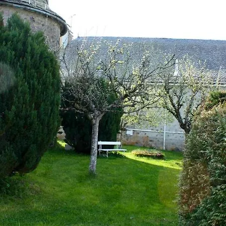 Confortable A Saint-martin, 60 M², Jardin Spacieux *
