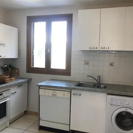 Confortable A Saint-martin, 60 M², Jardin Spacieux Apartmán *