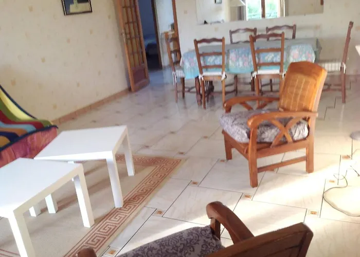 Confortable A Saint-martin, 60 M², Jardin Spacieux *